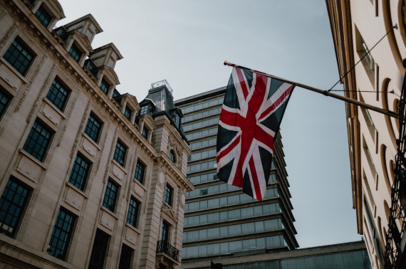 Events and grants to help Britain’s businesses and researchers reach the horizon from UK's association with £80 billion research programme