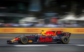 Max Verstappen Kicks Off F1 Title Defense with Commanding Victory at Bahrain GP