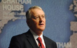 Hilary Benn Condemns 'Racist Violence' in Belfast: Expresses Shock and Anger