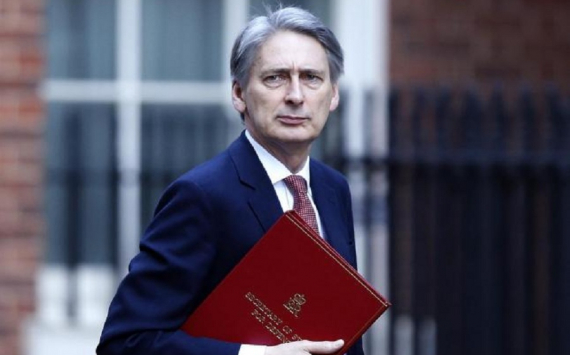 Letting Hammond off shows PM won’t tackle corruption, says Labour