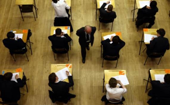 GCSE exams and grading to return to pre-Covid rules in 2023