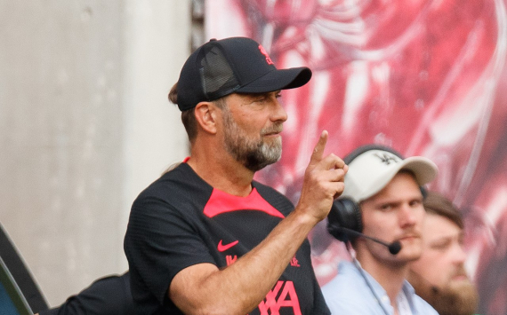 Liverpool Manager Jurgen Klopp Critiques Alexis Mac Allister Red Card