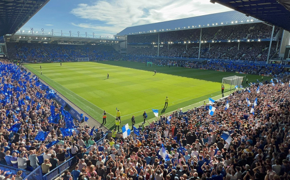 Dominic Calvert-Lewin's Dad Slams Everton Fans' 'Stone Island' Attire After Aston Villa Loss